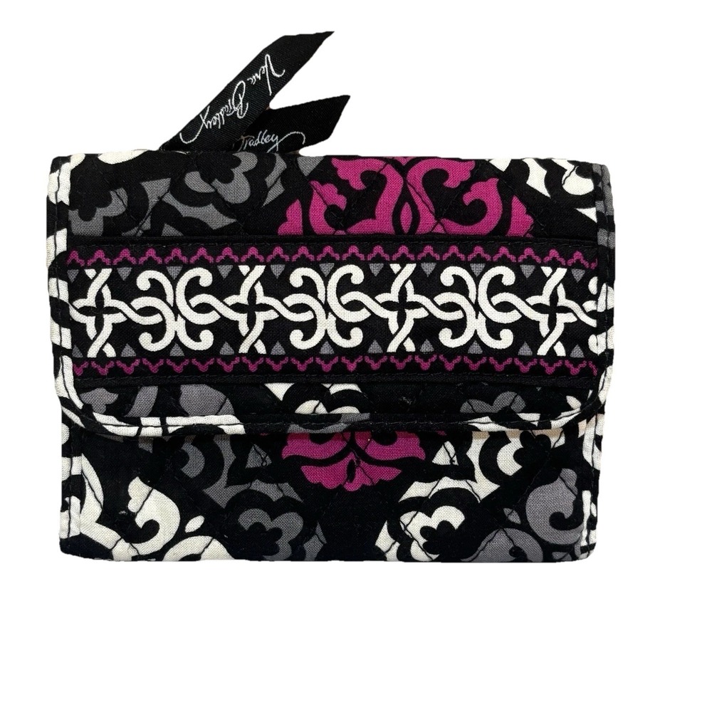 Vera Bradley Suzani Wallet  Organizer Trifold ID Zip‎ Pocket Pink White Black